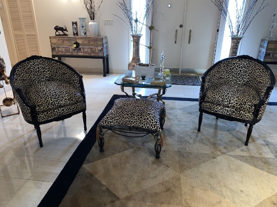 Pair of chairs with one ottoman - Leopard print