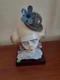 Lladro - Clown bust on rosewood base - Daisa