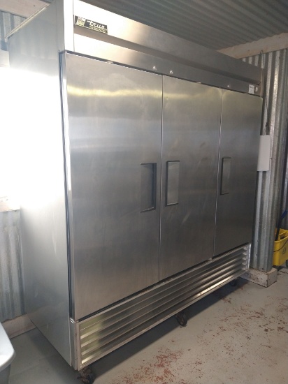 TRUE 3 Door Stainless Steel Cooler Model# T-72