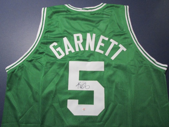Kevin Garnett of the Boston Celtics signed autographed basketball jersey PAAS COA 749
