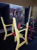 Star Trac Shoulder Press