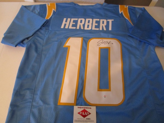 Justin Herbert of the LA Chargers signed autographed football jersey PAAS COA 661