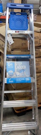 New Aluminum 6' Ladder