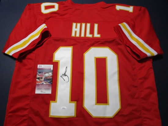 Tyreek Hill of the Kansas City Chiefs signed autographed football jersey JSA COA 946