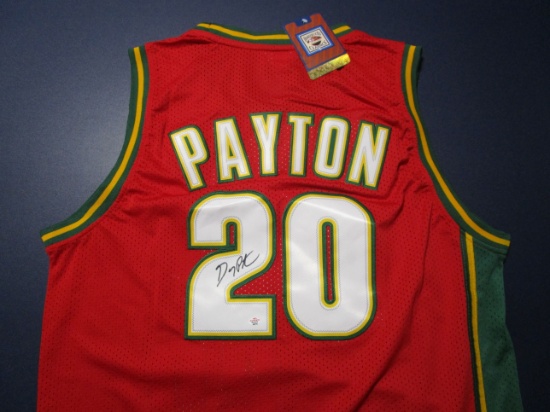 Gary Payton of the Seattle Supersonics signed autographed basketball jersey PAAS COA 279