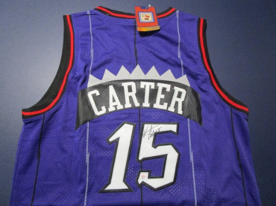 Vince Carter of the Toronto Raptors signed autographed basketball jersey PAAS COA 518