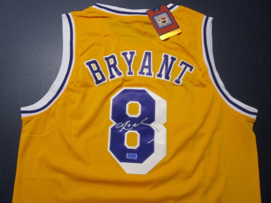 Kobe Bryant of the LA Lakers signed autographed basketball jersey ERA COA 027