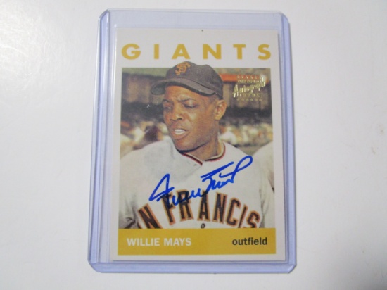 Willie Mays San Francisco Giants 1996 Topps Autograph Issue Commemorative Card