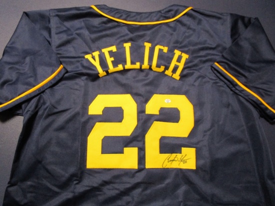 Christian Yelich of the Milwaukee Brewers signed autographed baseball jersey PAAS COA 979