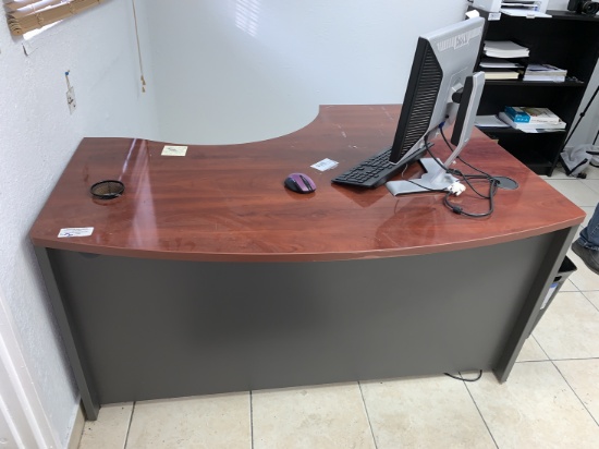 Executive Desk, 60" X 44"