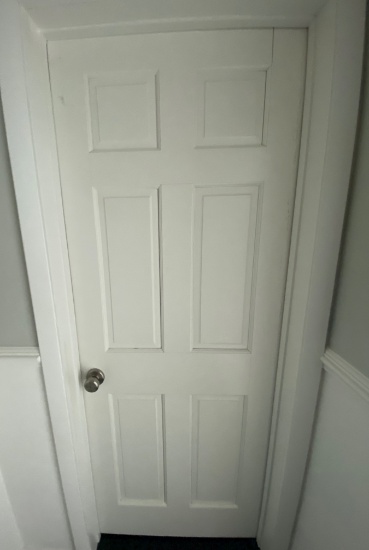 30" Inside Doors With Double Hinge And Hardware. Hollow