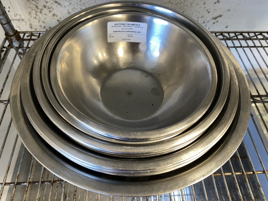 Lot Of Various Sized Stainless Steel Mixing Bowls