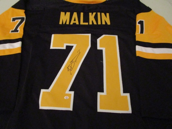 Evgeni Malkin of the Pittsburgh Penguins signed autographed hockey jersey PAAS COA 109