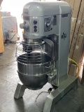 Hobart H600T, 60 Qt Dough Mixer