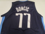 Luka Doncic of the Dallas Mavericks signed autographed basketball jersey PAAS COA 098