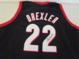 Clyde Drexler of the Portland Trail Blazers signed autographed basketball jersey PAAS COA 077