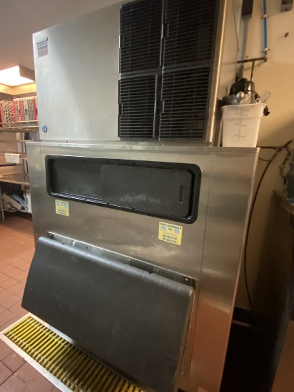 Hoshizaki 125# Ice Machine with Bin This unit is Air Cooled