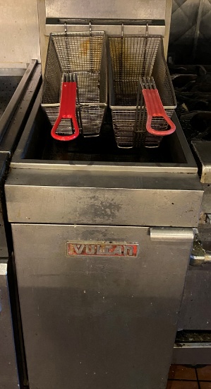 Vulcan Two Basket Gas Fryer