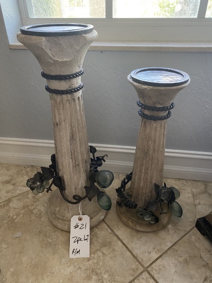 2 Candle Holders
