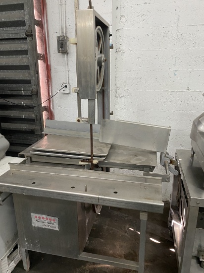 Hollymatic Bandsaw. Missing Parts. Not Operating