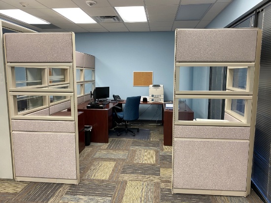 Modular Office. Creates A Variety Of Sizes. There Are 83' Walls That Can Be Configured In Many Forma