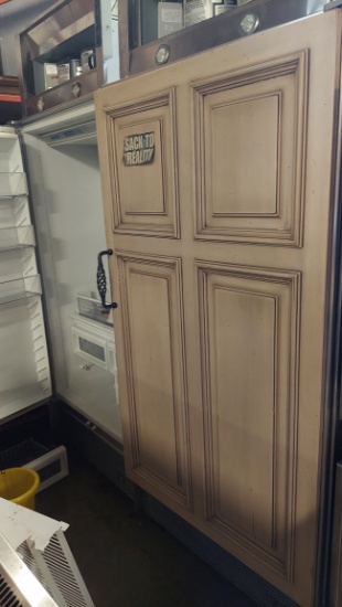 Sub-Zero 601F and 601R, Side By Side Refrigerator And Freezer
