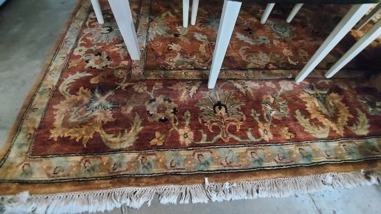 Large 10 x 13 Area Rug