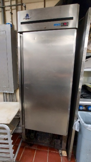 29" S/S Refrigerator (missing bottom plate)