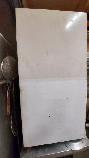 24" Apartment Size Freezer