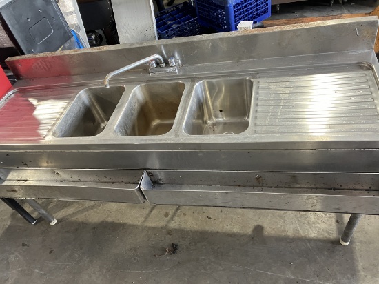6 ft Three Compartment Stainless Steel Bar Sink