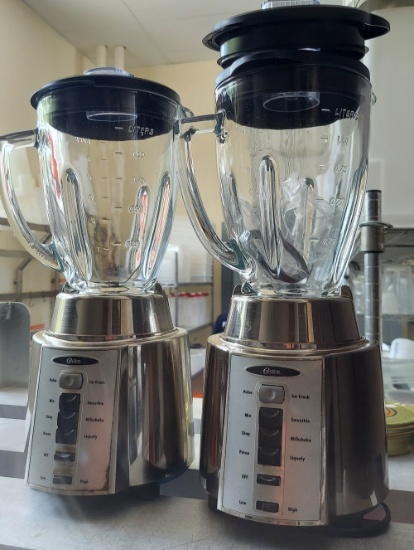 Oster Commercial Blender. New
