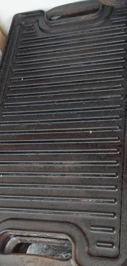 Cast Iron Griddle