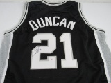 Tim Duncan of the San Antonio Spurs signed autographed basketball jersey PAAS COA 995