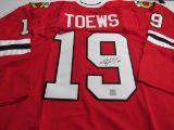 Jonathan Toews of the Chicago Blackhawks signed autographed hockey jersey Frameworth Authentic Holo