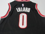 Damian Lillard of the Portland Trailblazers signed autographed basketball jersey PAAS COA 642