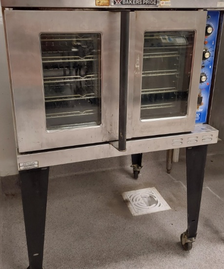 Baker's Pride Single Compartment Electric Convection Oven (can be used with single phase or three ph