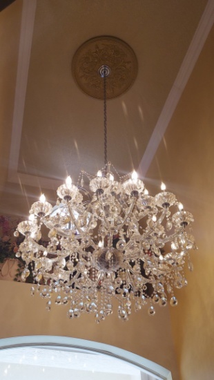 (24) Candle Chandelier