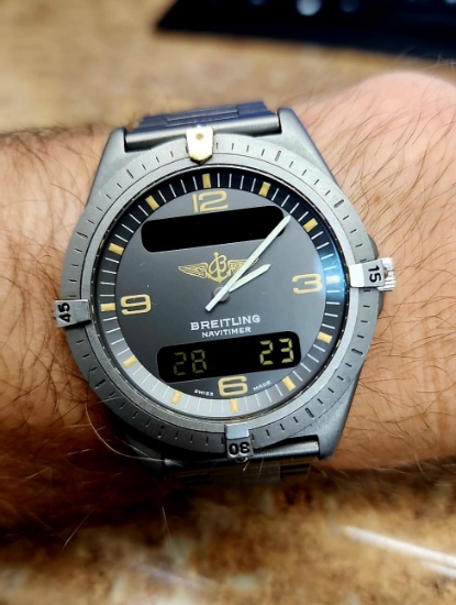 Titanium 18k BREITLING Navitimer Aerospace Digital Mens Watch