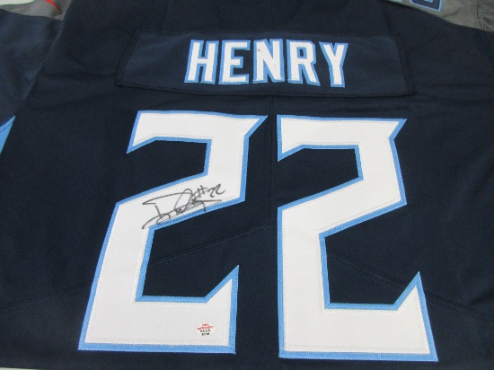 Derrick Henry of the Tennessee Titans signed autographed football jersey PAAS COA 786