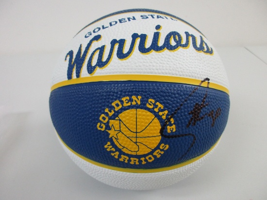 Stephen Curry of the Golden State Warriors signed autographed mini basketball PAAS COA 517