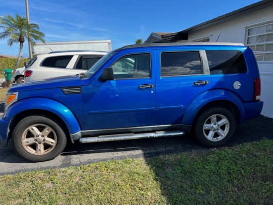 2008 Blue Dodge Nitro Passanger/Truck/SUV Side Running Boards/ Clean Interior/Runs and Drives