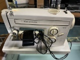 KENMORE Sowing Machine W/ Foot Pedal