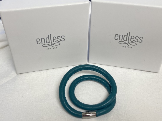 Endless  Jewelry Collection by Jennifer Lopez 7" Hand Crafted Green Bayou  Leather  Double Bracelet