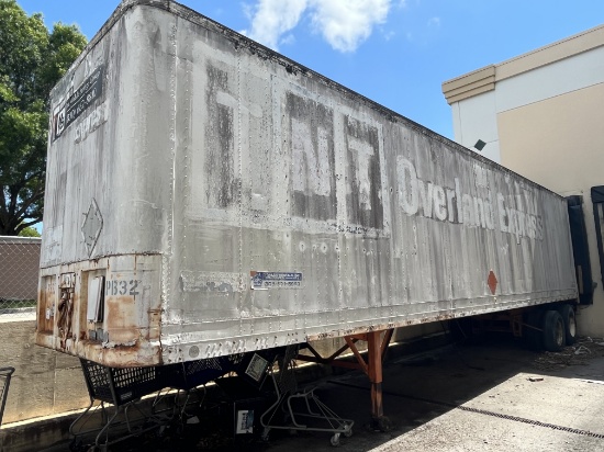 40' x 80' Van Tailer (no title)