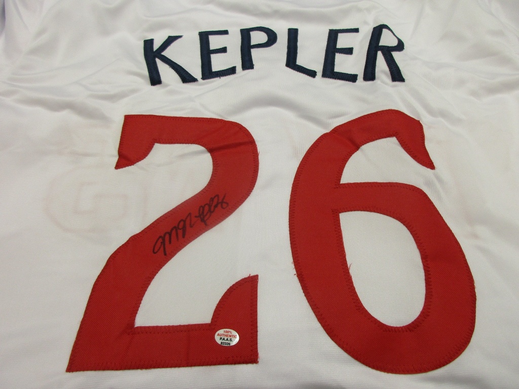 Max Kepler of the Minnesota Twins signed autographed baseball jersey PAAS  COA 326, Art, Antiques & Collectibles Collectibles Sports Memorabilia  Sports Autographs, Online Auctions