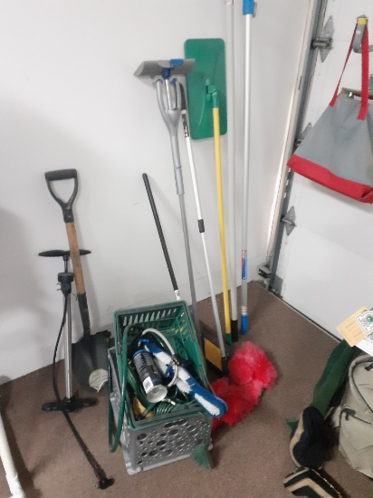 Tools and cleaning lot