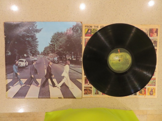 Beatles 33rpm record, "Abbey Road", Apple, S)-383 etched S01-383-H21; with inner sleeve;  NOT ONE SC
