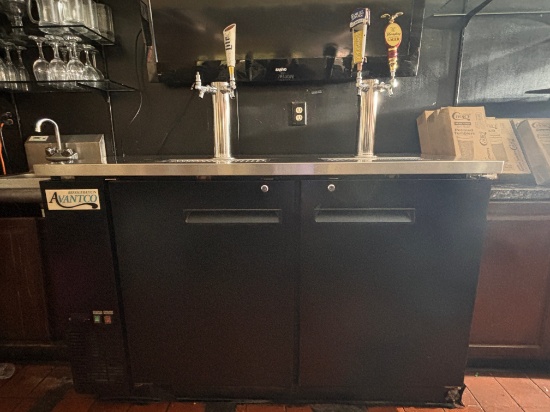 Avantco 60" 6 Tap Keg Cooler & Dispenser