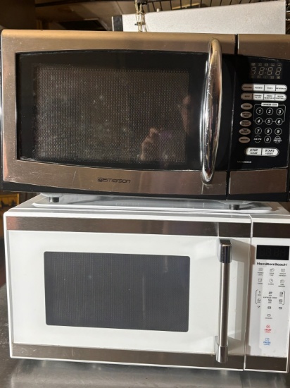 (2) Countertop Microwaves