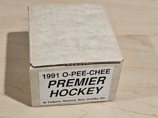 Sealed 1991 Hockey Cards Set